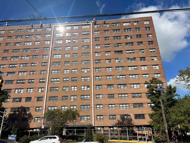 $198,750 | 1225 John F. Kennedy Boulevard, Unit 1H, Bayonne, NJ 07002