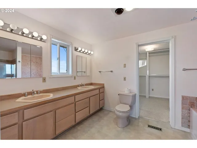 $985,000 | 27696 Hwy 730 Umatilla Or 97882, Umatilla, OR 97882