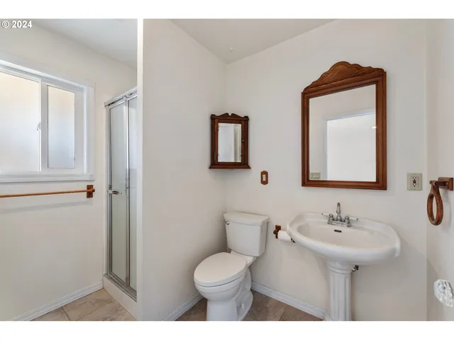 $985,000 | 27696 Hwy 730 Umatilla Or 97882, Umatilla, OR 97882