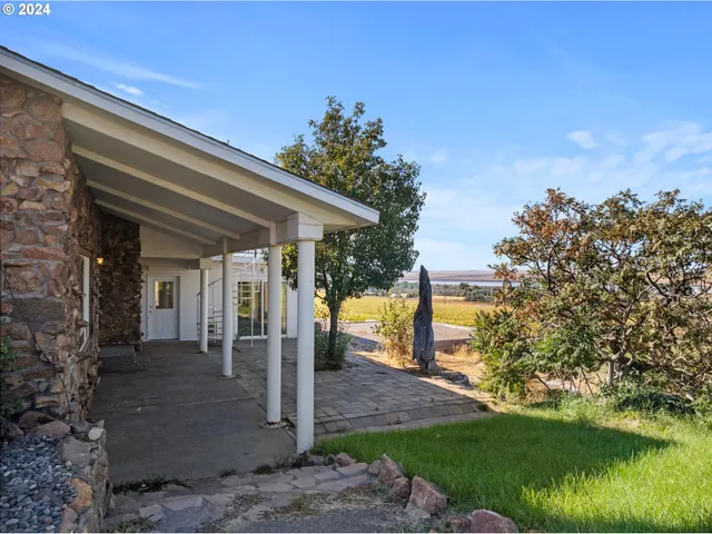 $985,000 | 27696 Hwy 730 Umatilla Or 97882, Umatilla, OR 97882