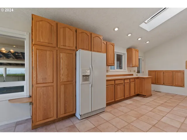 $985,000 | 27696 Hwy 730 Umatilla Or 97882, Umatilla, OR 97882