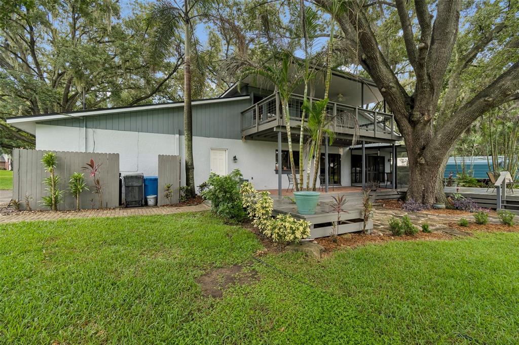 1904 Capri Road Valrico, FL 33594 - Photo 47 of 70 Gallery Image 47