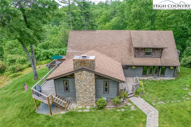 $1,455,000 | 183 Windshaken Lane, Newland, NC 28657