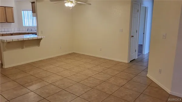 $1,700 | 4960 Santa Evinita Road, Fort Mohave, AZ 86426