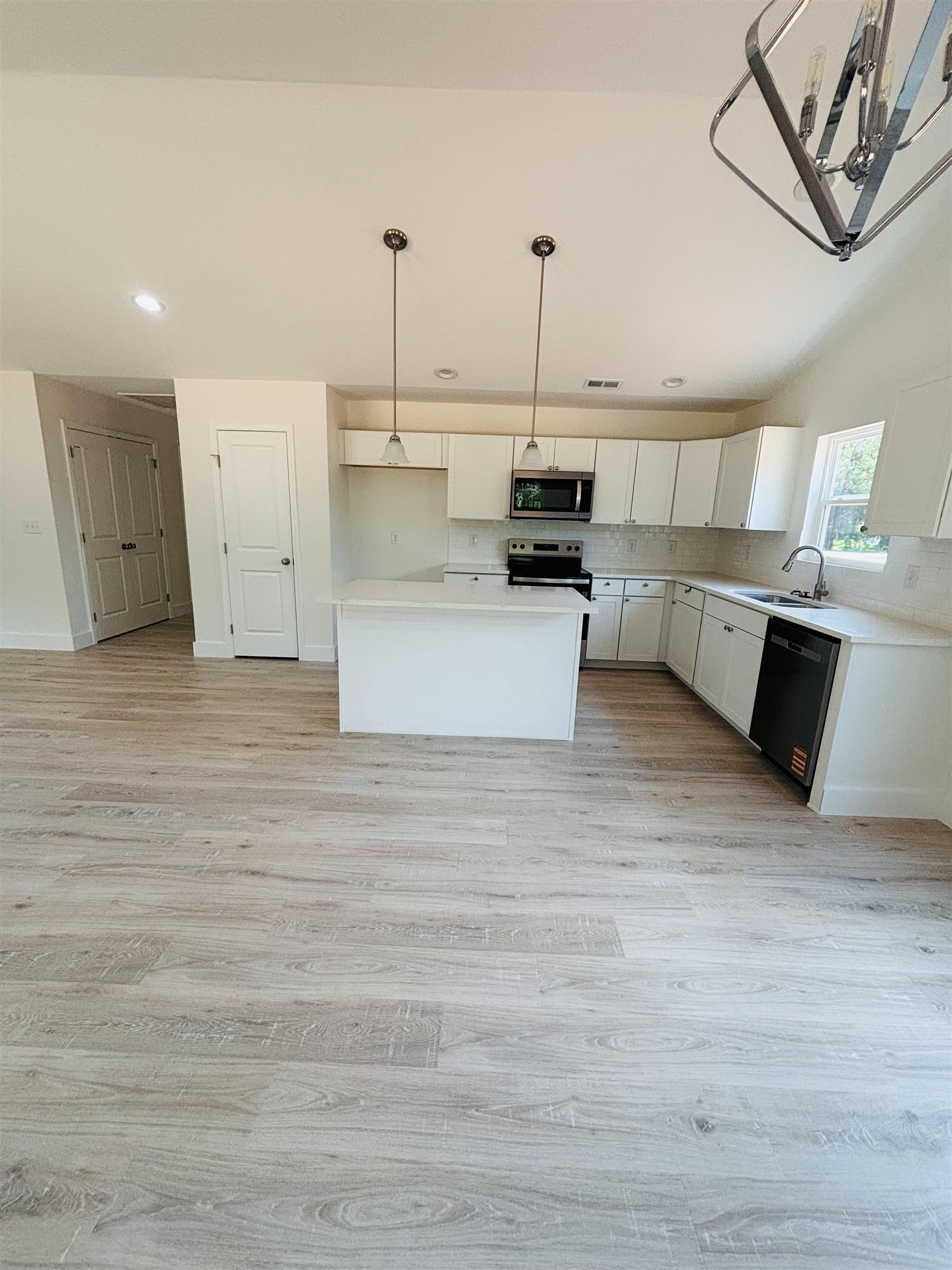 768 Darwin Road Gaffney, SC 29340 - Photo 7 of 14