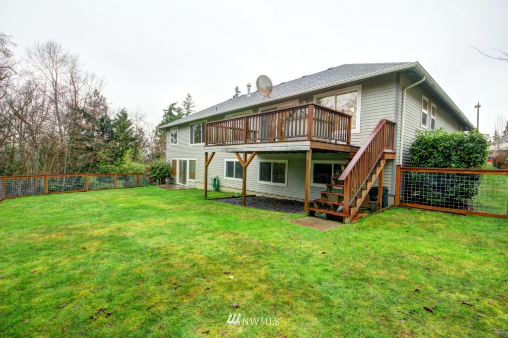 1402 Edwards Street Bellingham, WA 98229 - Photo 25 of 25 Gallery Image 25