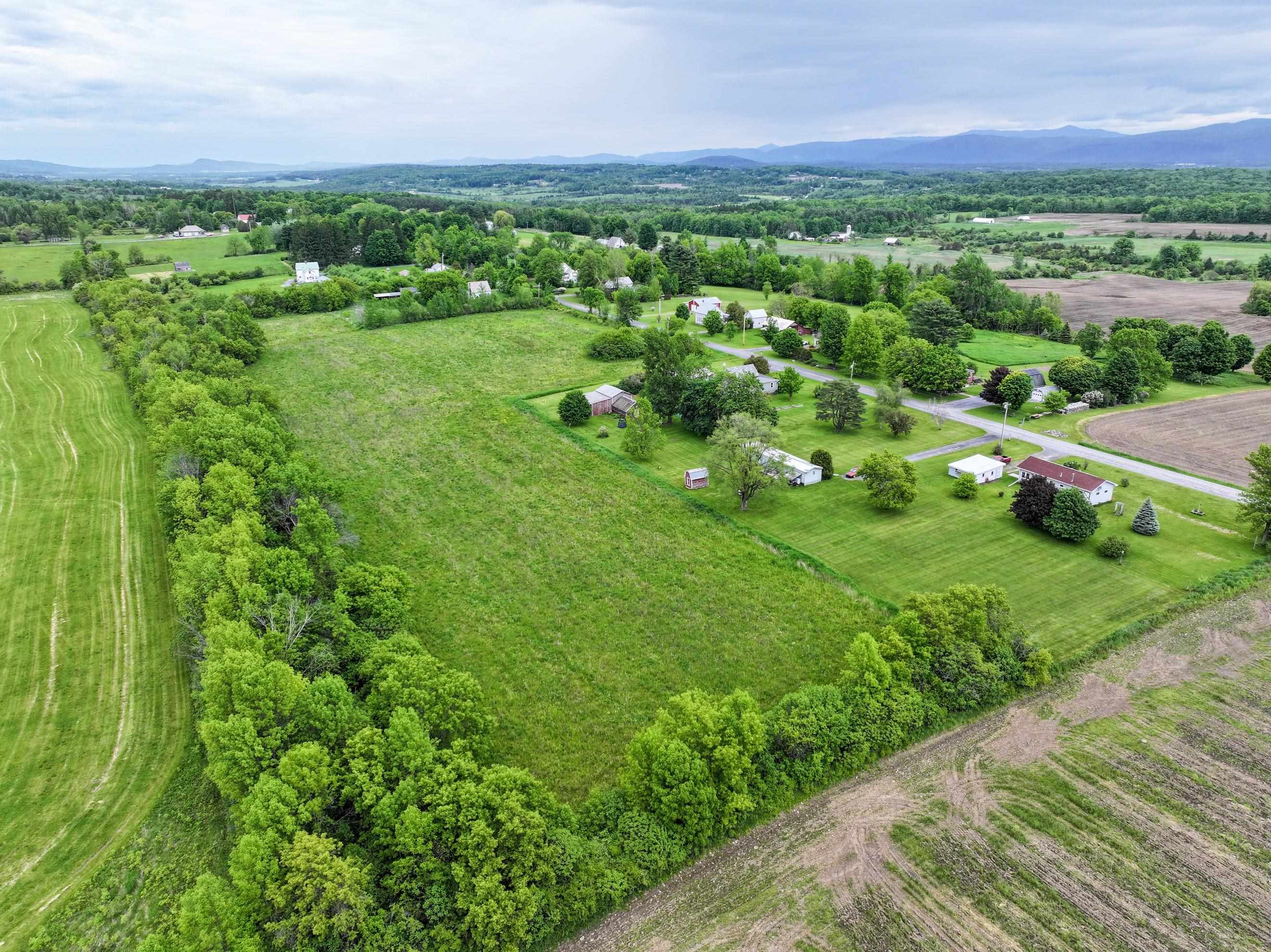 286 South Bingham Street Cornwall, VT 05753 - Photo 12 of 38