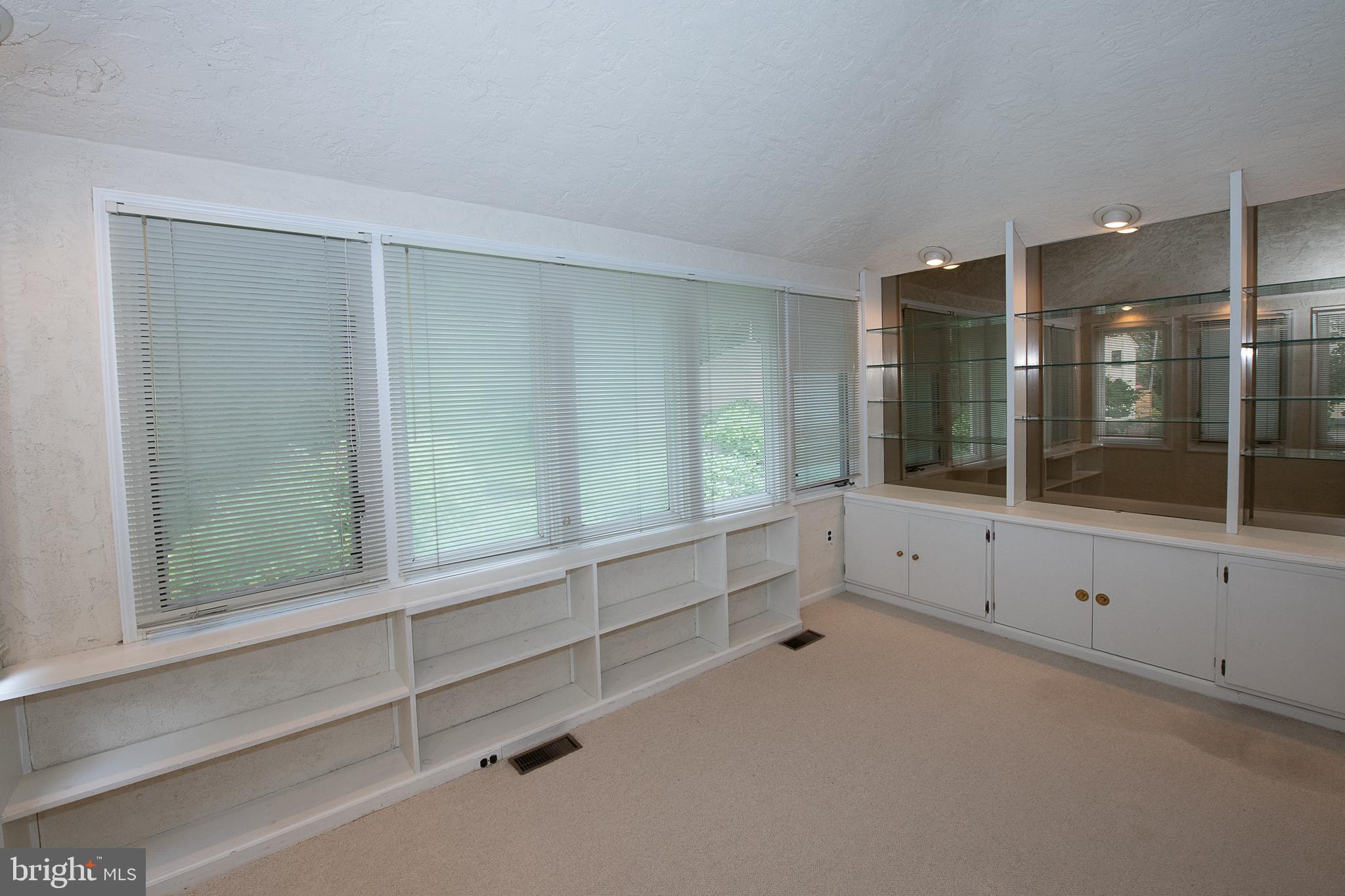 1220 Knox Road Wynnewood, PA 19096 - Photo 24 of 47 Large Walk in Closet or Sitting Room or Office