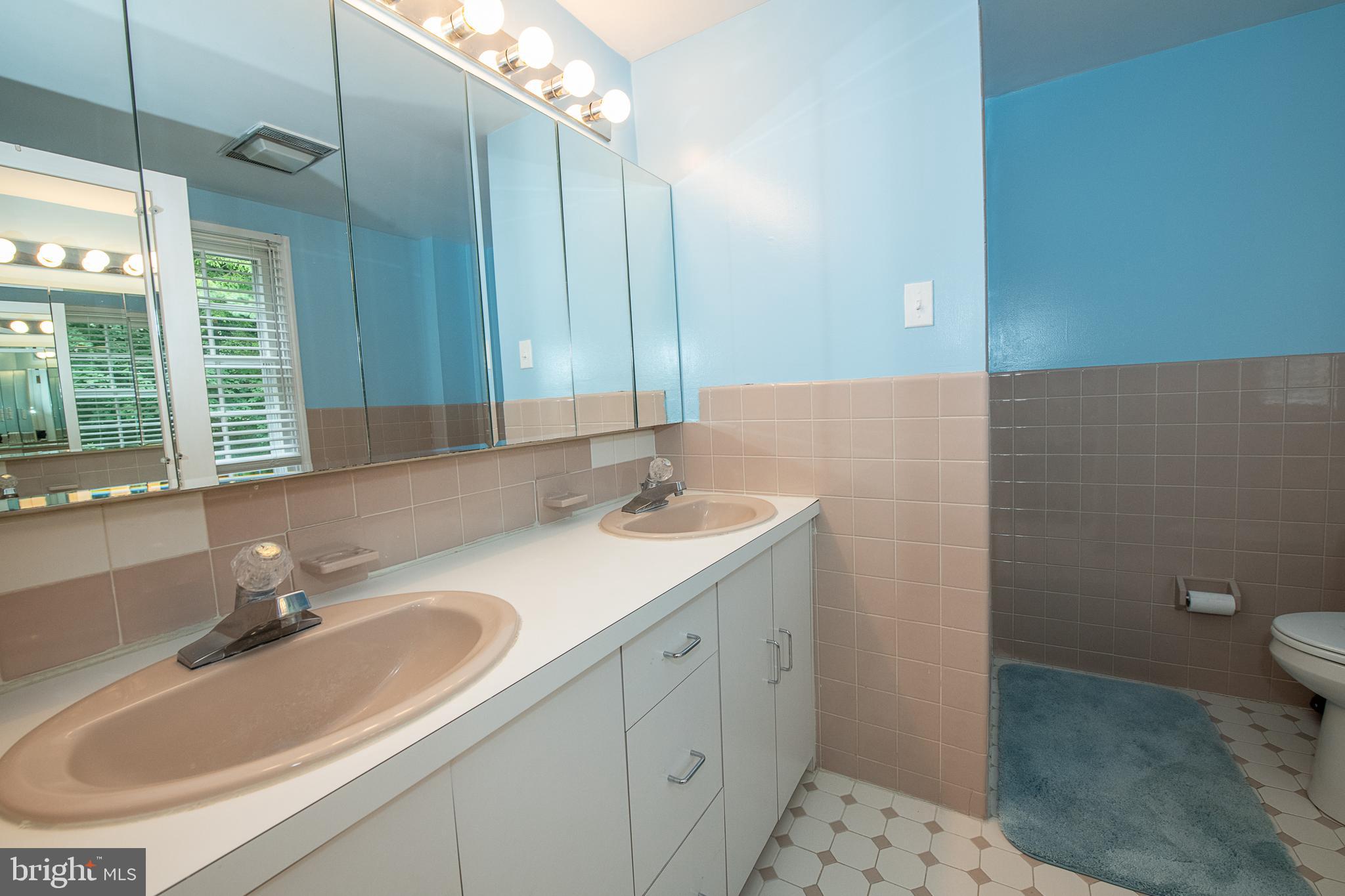 1220 Knox Road Wynnewood, PA 19096 - Photo 28 of 47 Gallery Image 28