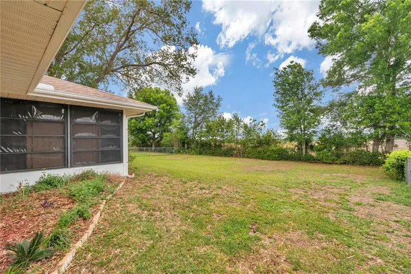 $1,800 | 21425 Southwest Plantation Street, Dunnellon, FL 34431