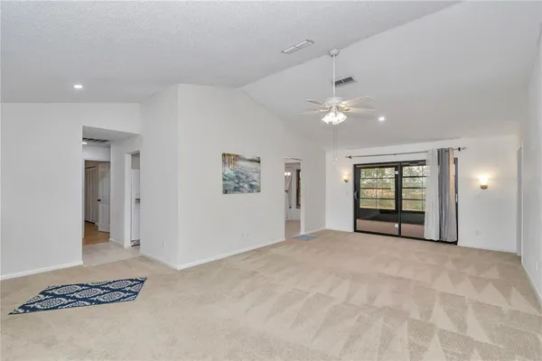 $1,800 | 21425 Southwest Plantation Street, Dunnellon, FL 34431