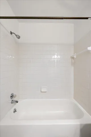 $185,000 | 761 Clubhouse Drive, Ypsilanti, MI 48197