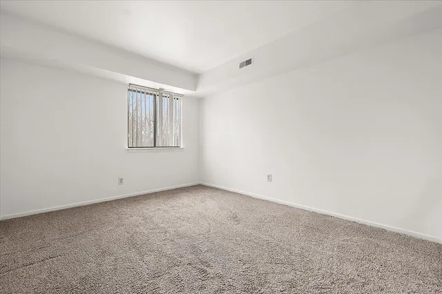 $185,000 | 761 Clubhouse Drive, Ypsilanti, MI 48197