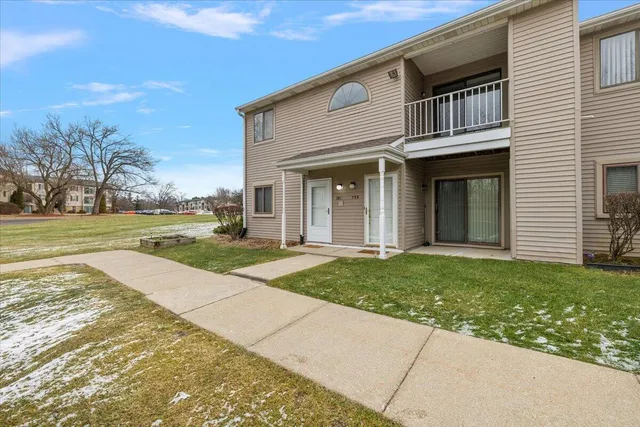 $185,000 | 761 Clubhouse Drive, Ypsilanti, MI 48197