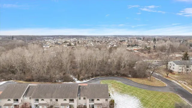 $185,000 | 761 Clubhouse Drive, Ypsilanti, MI 48197