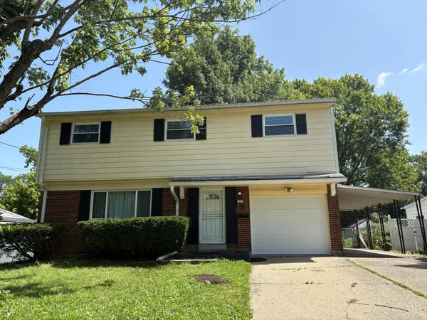 $2,495 | 1352 Meredith Drive, Cincinnati, OH 45231