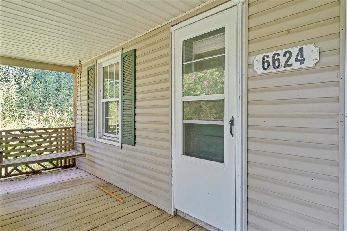 6624 Franklin Road Boones Mill, VA 24065 - Photo 6 of 57 06-MIB04837