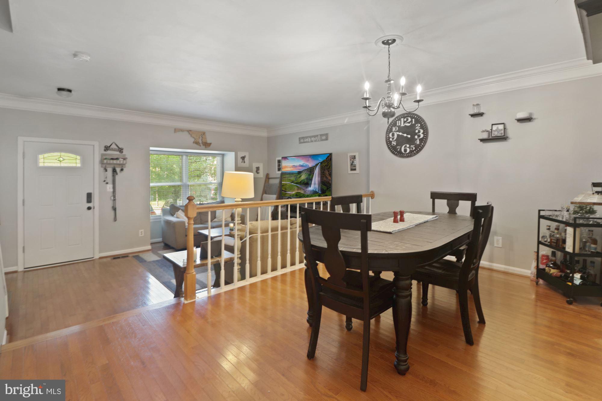 18 Winehurst Road Catonsville, MD 21228 - Photo 5 of 35 Raised dining room