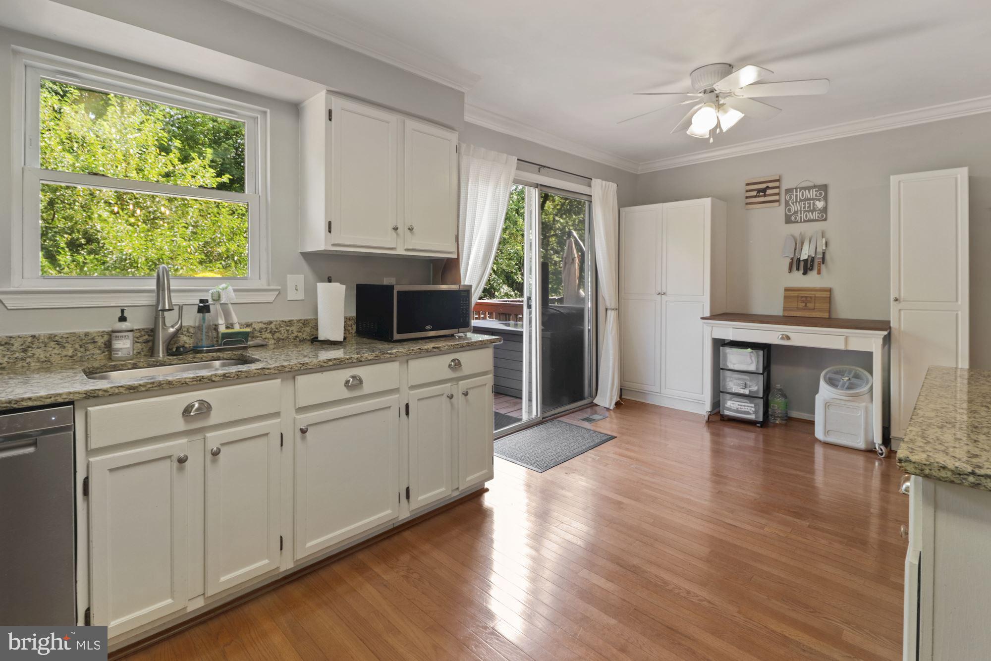 18 Winehurst Road Catonsville, MD 21228 - Photo 10 of 35 Rolling island tucked away