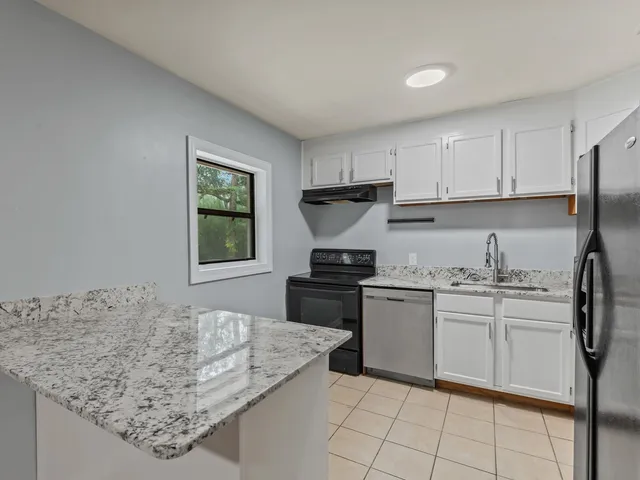 $259,900 | 868 Tamarack Avenue, Tallahassee, FL 32303