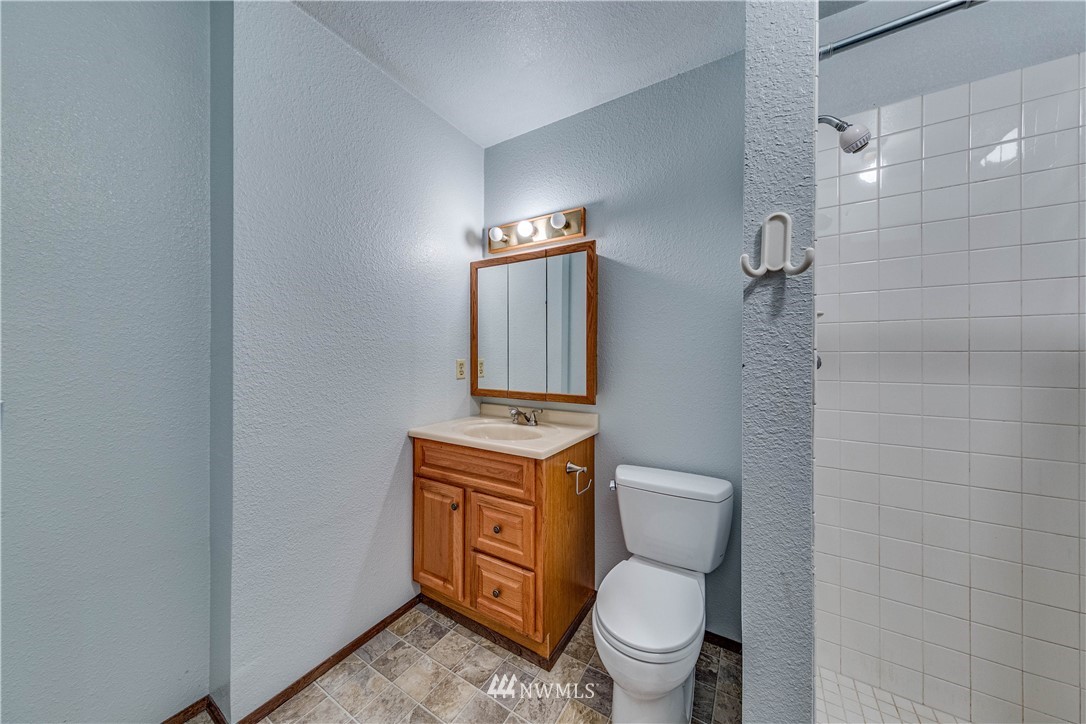 21821 3rd Avenue Southeast Bothell, WA 98021 - Photo 20 of 29