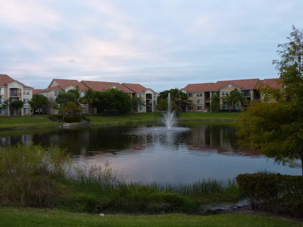 $1,900 | 913 Villa Circle, Boynton Beach, FL 33435