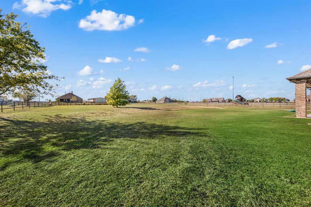 282 Heather Lane Decatur, TX 76234 - Photo 27 of 35 a view of an ocean