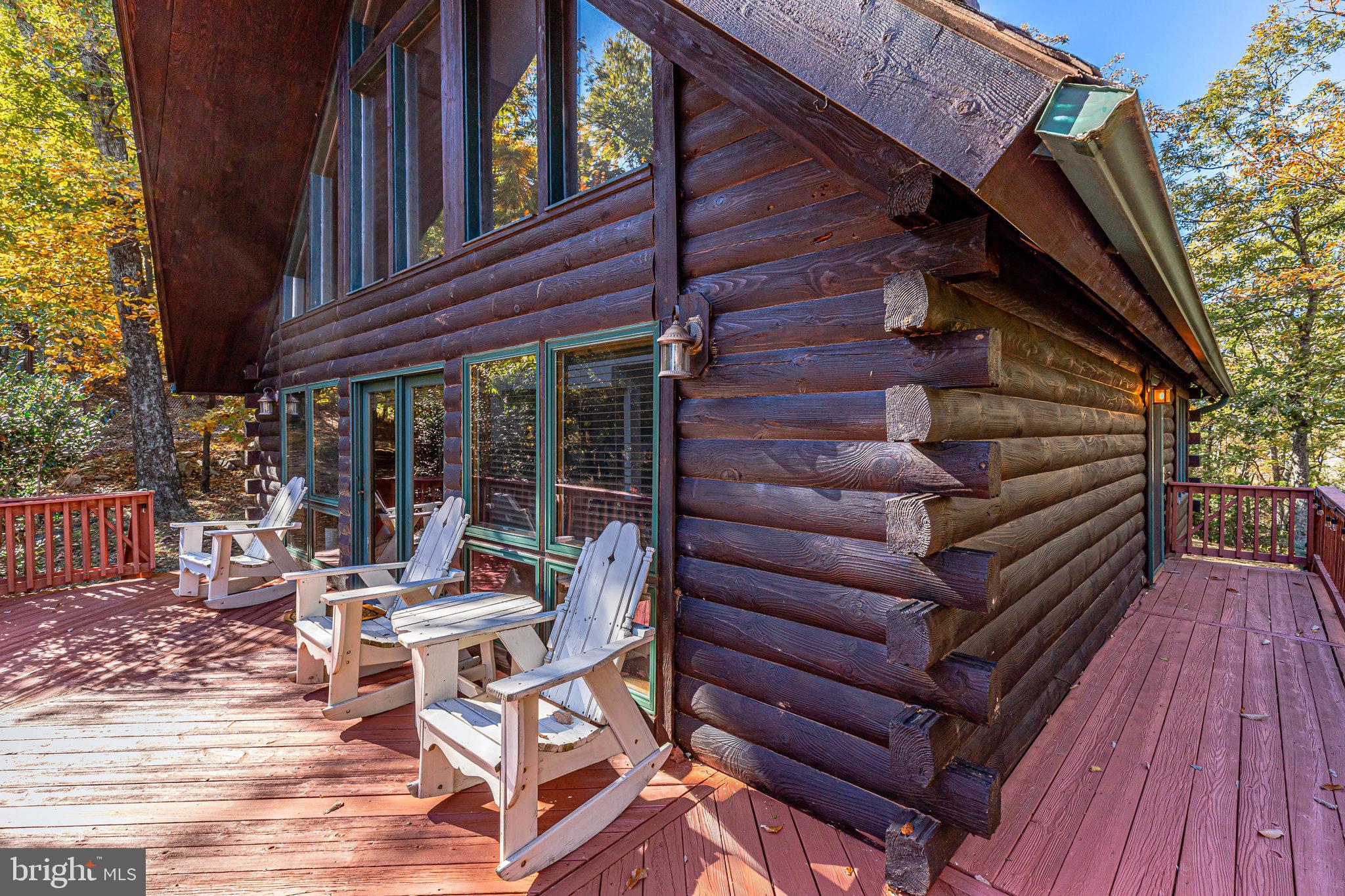 2312 Lookout Road Haymarket, VA 20169 - Photo 6 of 55 Wrap Deck continues to Eastside Facing House