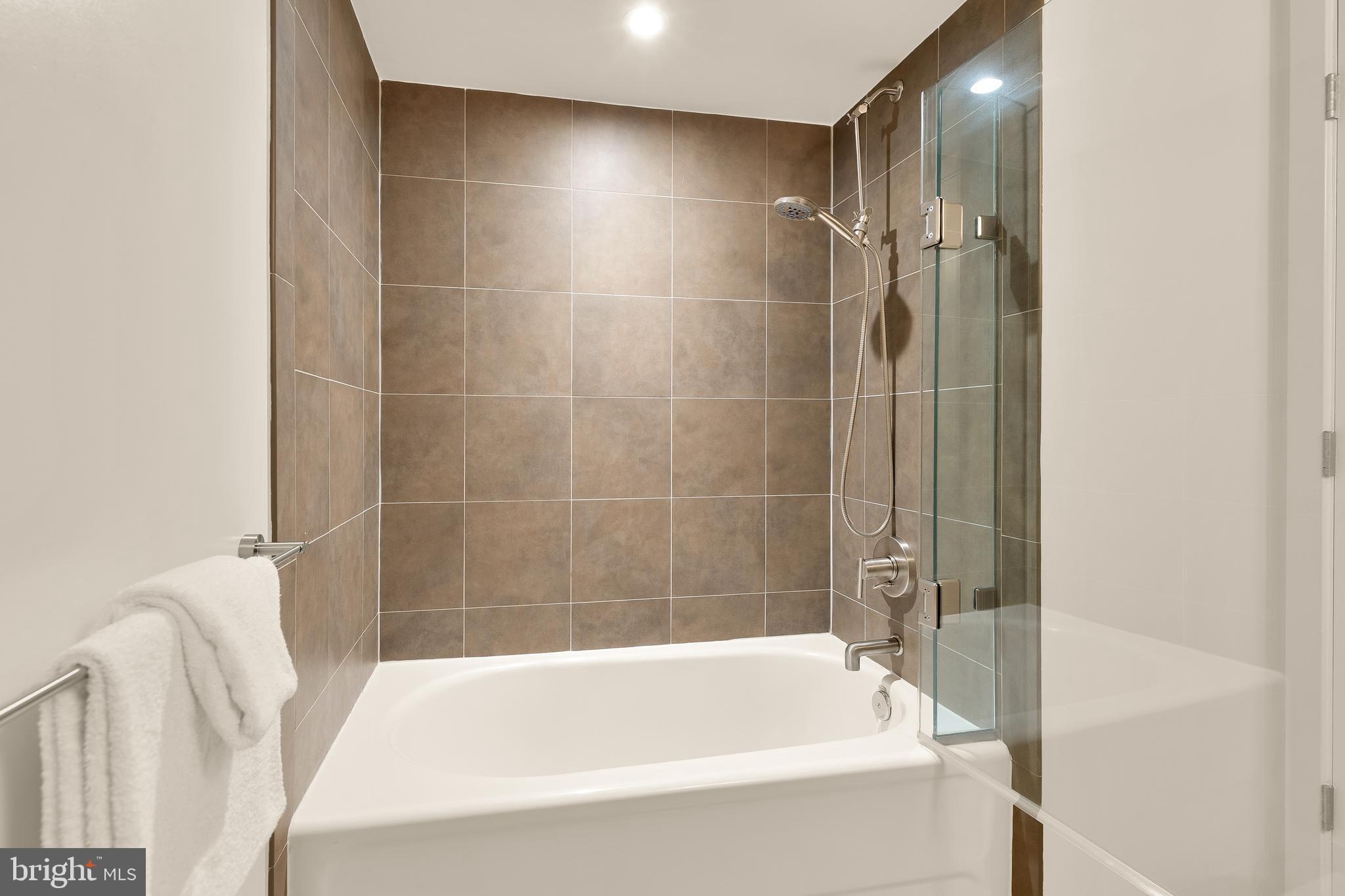 1025 First Street Southeast, Unit 406 Washington, DC 20003 - Photo 24 of 50
