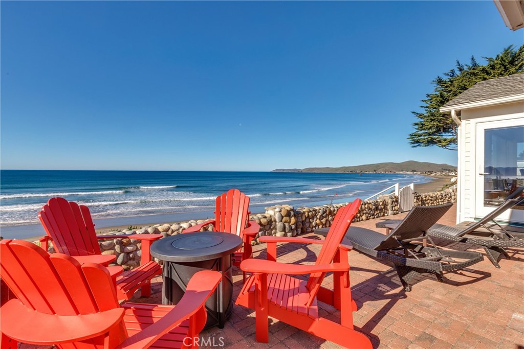 2850 Studio Drive Cayucos, CA 93430 - Photo 15 of 54 a view of a chairs in patio with swimming pool