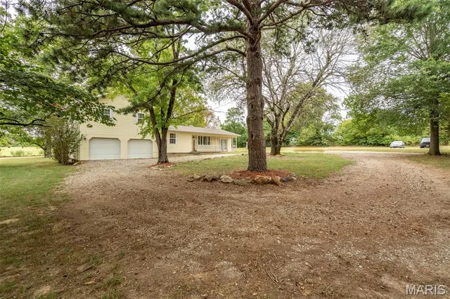 $259,900 | 1855 County Road 459, Poplar Bluff, MO 63901