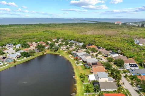 $550,000 | 735 Addison Drive Northeast, St. Petersburg, FL 33716