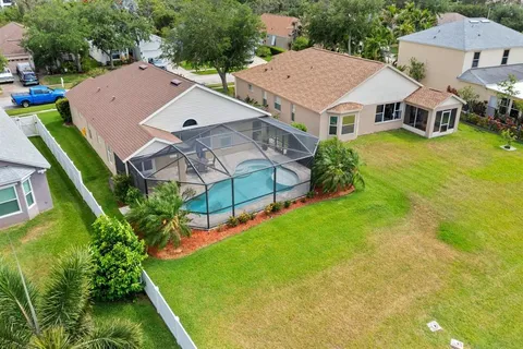 $550,000 | 735 Addison Drive Northeast, St. Petersburg, FL 33716