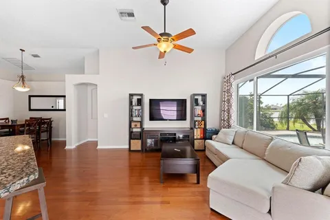 $550,000 | 735 Addison Drive Northeast, St. Petersburg, FL 33716