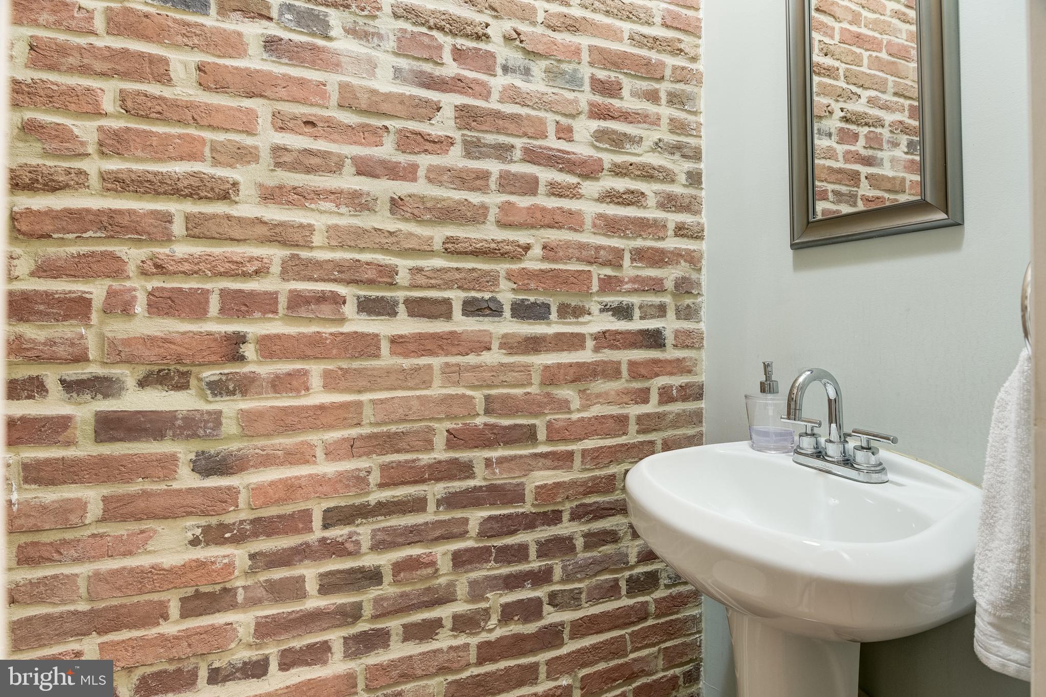 1442 Cooksie Street Baltimore, MD 21230 - Photo 4 of 20 Gallery Image 4