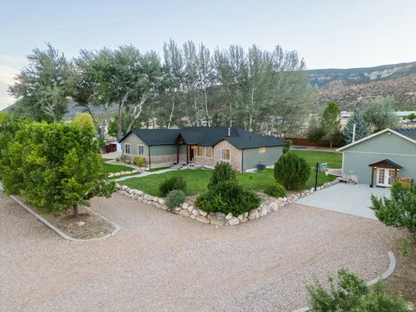 $1,495,000 | 180 South 200 W Street, Wales, UT 84646