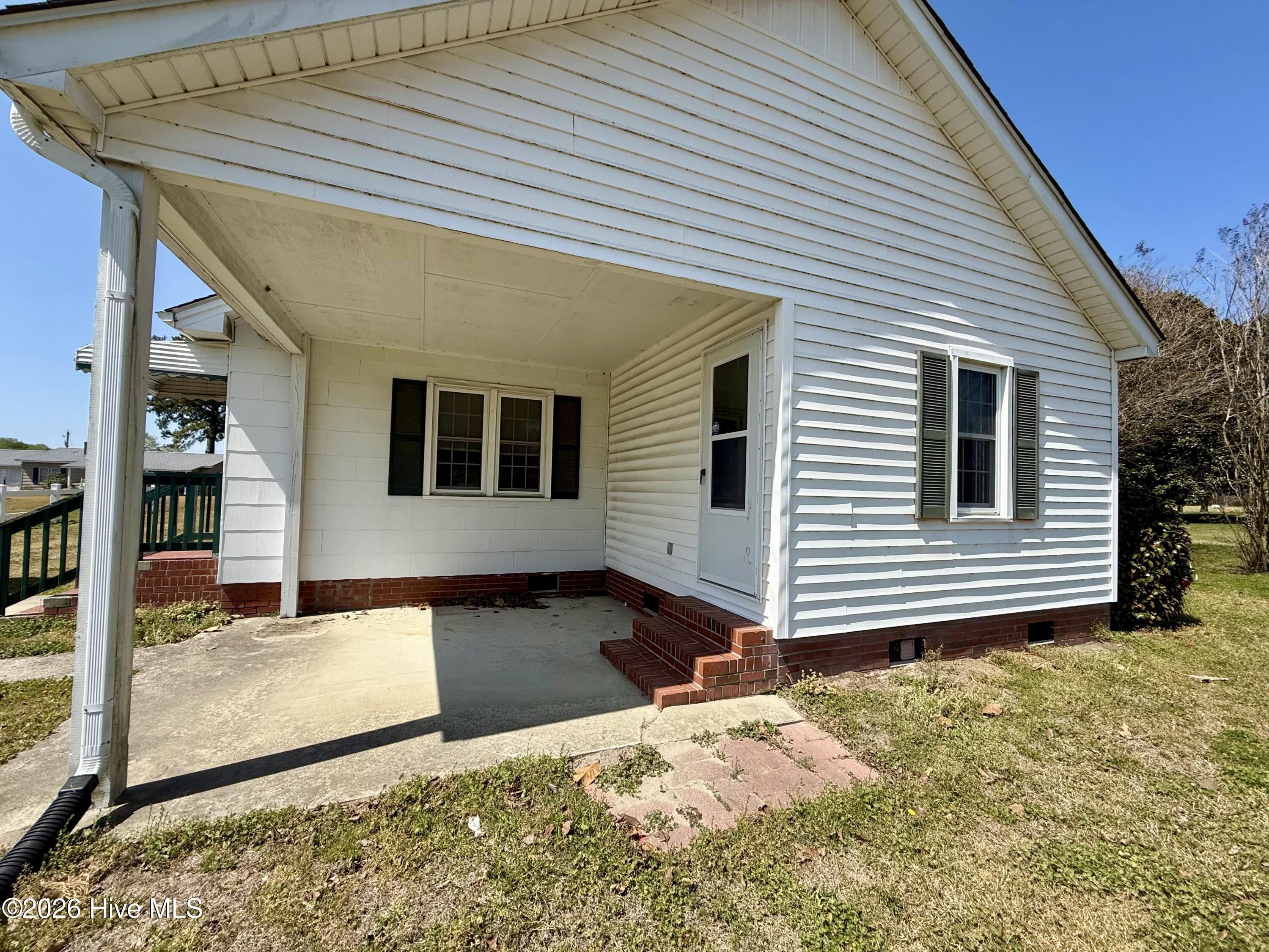 3773 Bear Grass Road Williamston, NC 27892 - Photo 7 of 55 Covered Back Porch