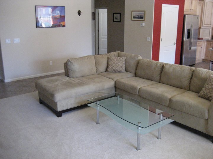 6917 West Peak View Road Peoria, AZ 85383 - Photo 5 of 7 Great Room