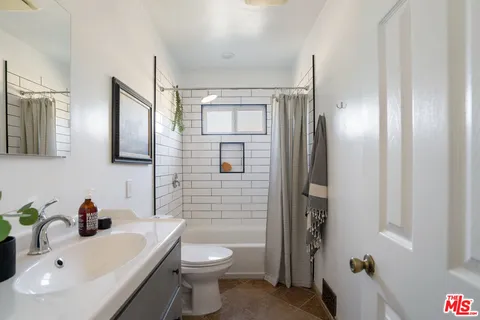 $899,000 | 4566 Toland Way, Los Angeles, CA 90041