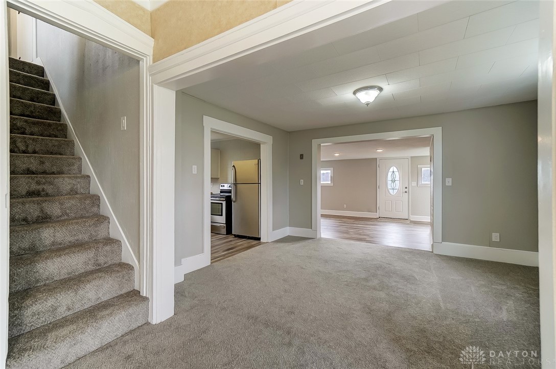 6584 Dialton Road Springfield, OH 45502 - Photo 10 of 52 Gallery Image 10