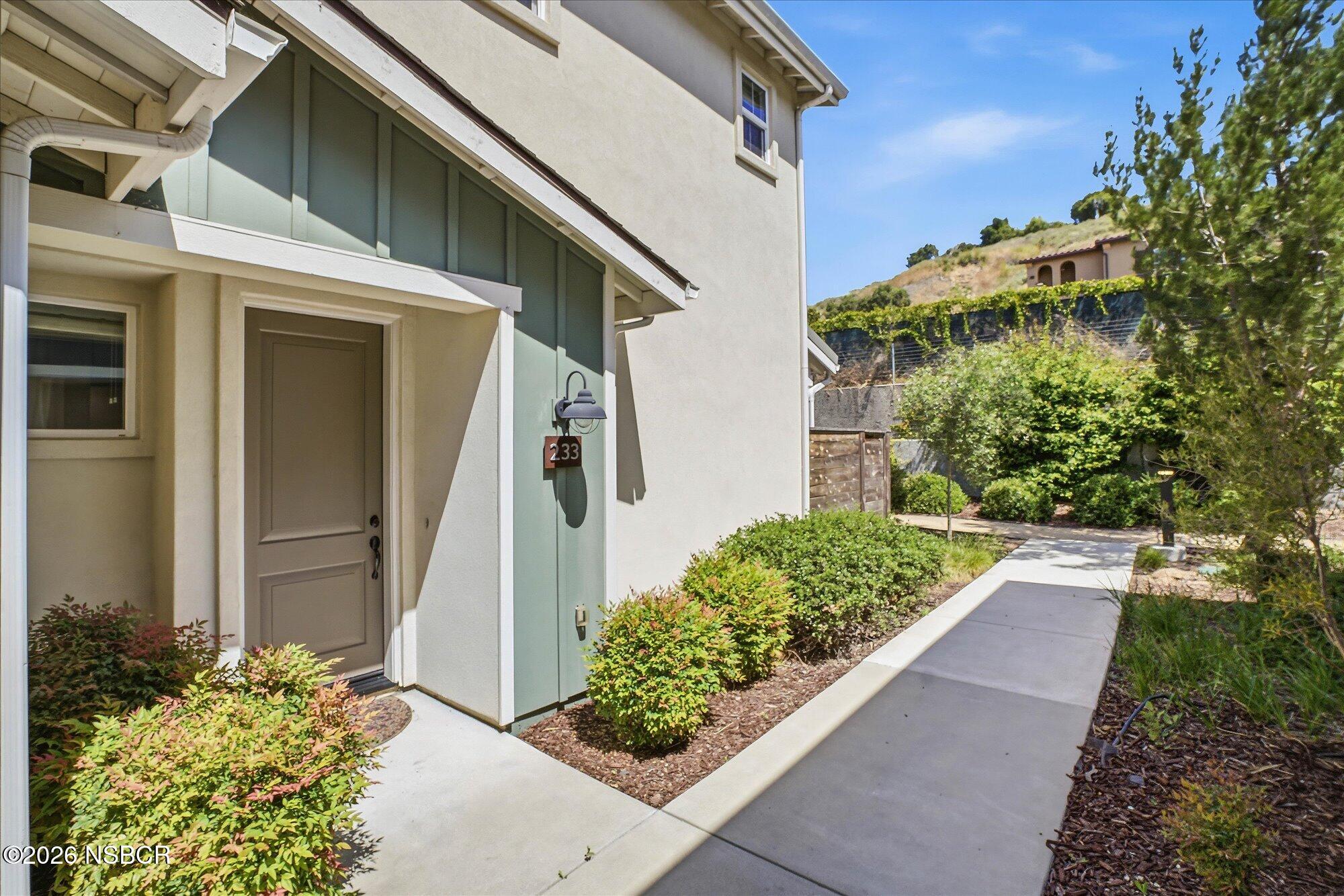 233 Deming Way Buellton, CA 93427 - Photo 3 of 31 3