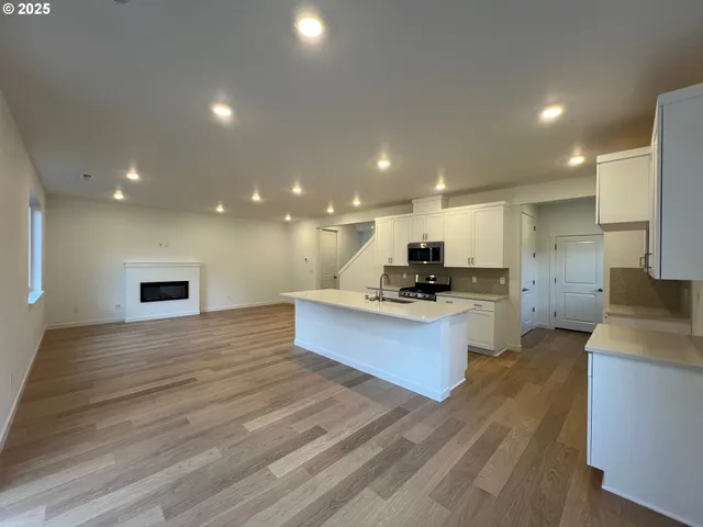 $624,999 | 3309 Southeast 12th Avenue, Battle Ground, WA 98604