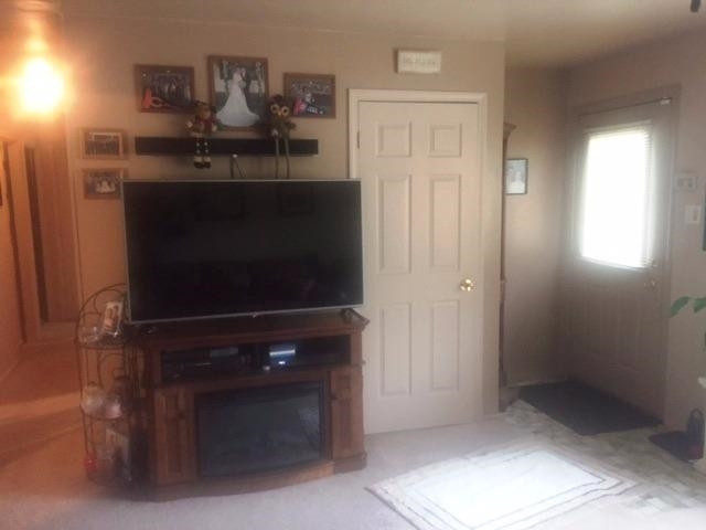 416-1 Newcastle Road Valparaiso, IN 46385 - Photo 3 of 10 640x480