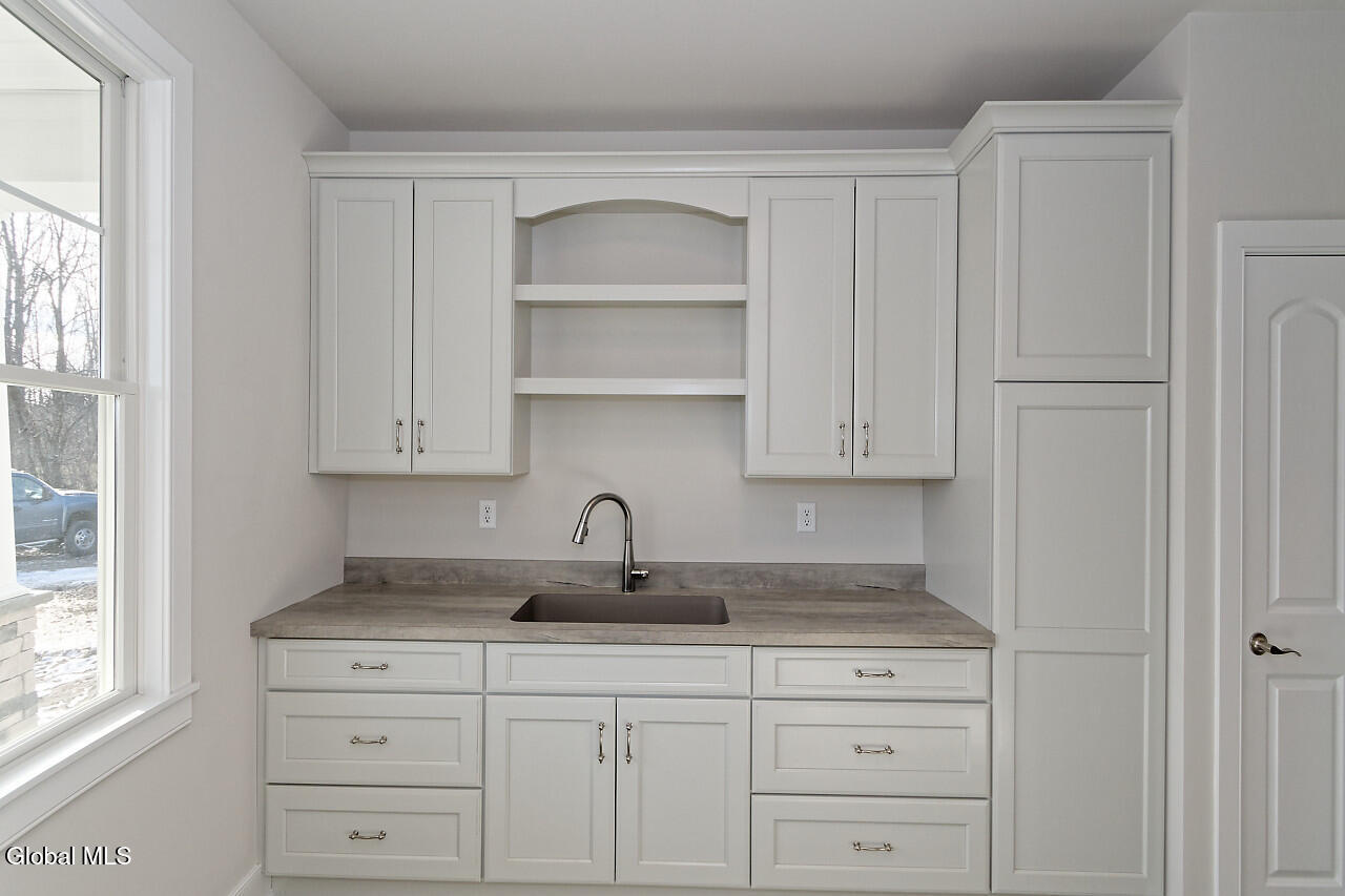 5 Mapleton Court Clifton Park, NY 12065 - Photo 21 of 26 Laundry (1)