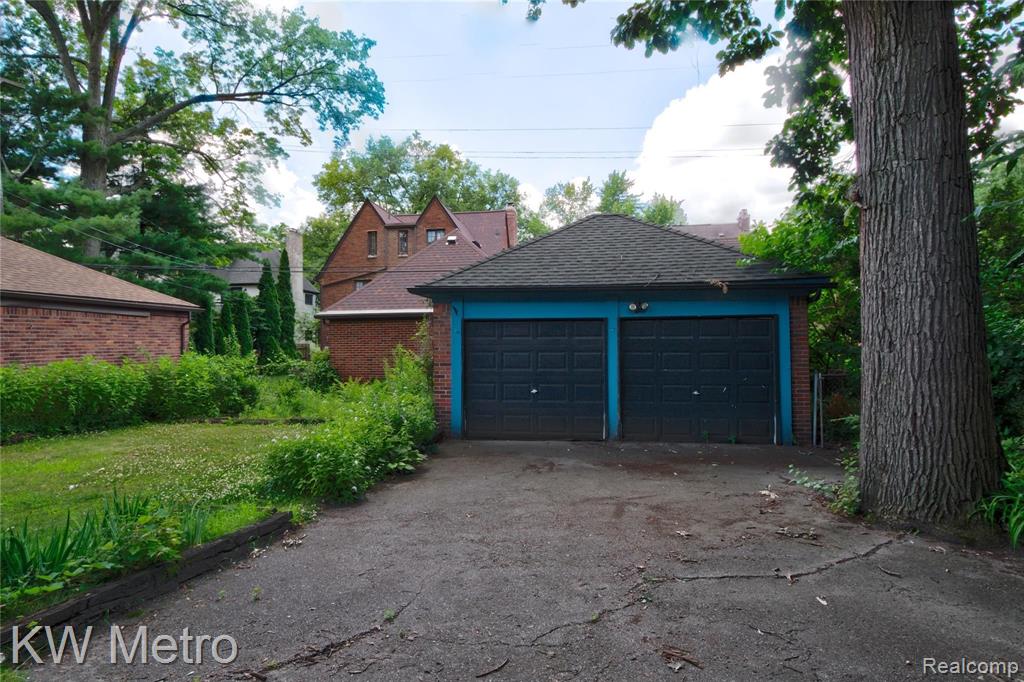 19545 Roslyn Road Detroit, MI 48221 - Photo 40 of 40