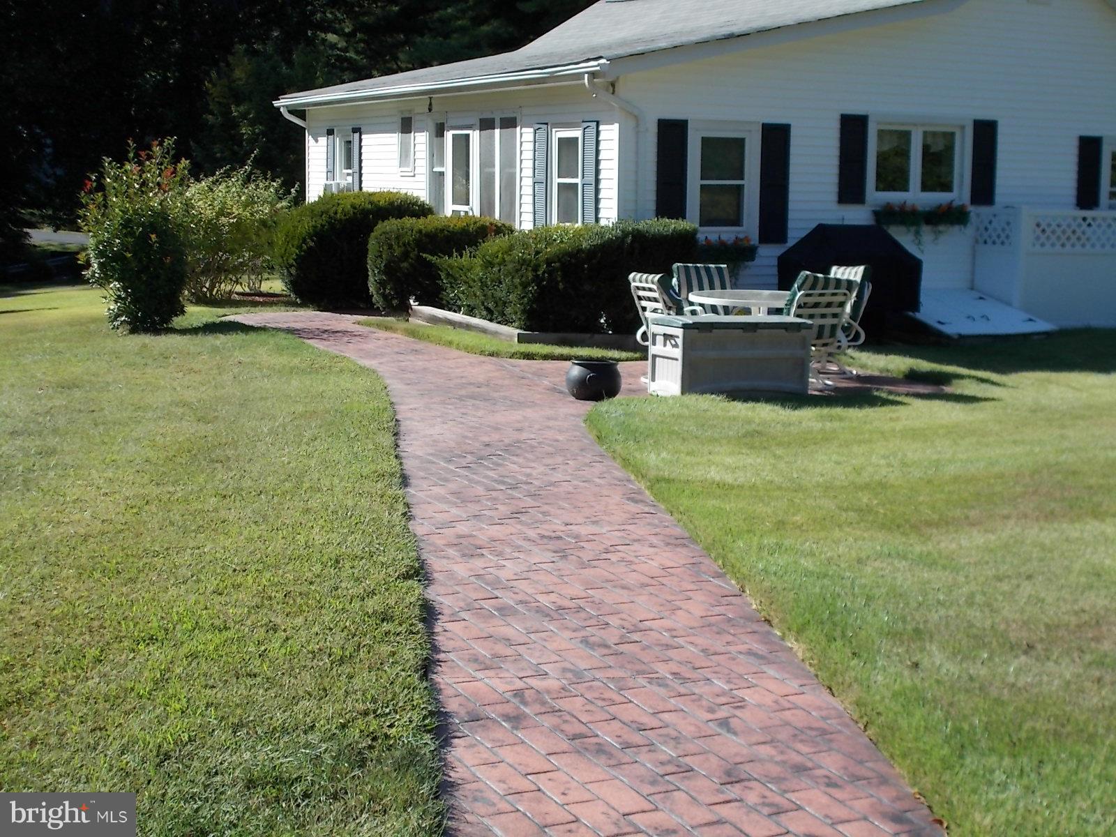 2395 Stinnett Road Huntingtown, MD 20639 - Photo 7 of 30 Exterior (General)
