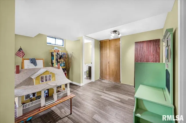 $174,900 | 1124 North Hushaw Avenue, Chillicothe, IL 61523