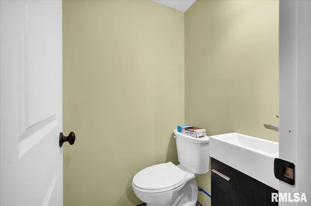 $174,900 | 1124 North Hushaw Avenue, Chillicothe, IL 61523