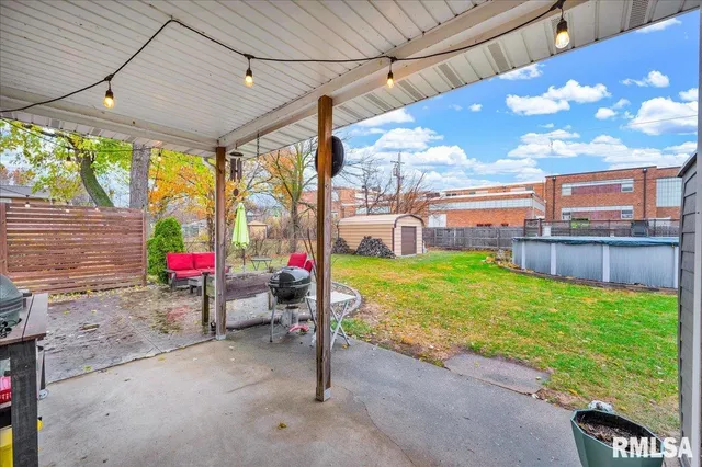 $174,900 | 1124 North Hushaw Avenue, Chillicothe, IL 61523