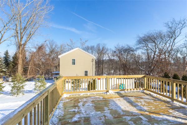 153 Parker Road Wakefield, MA 01880 - Photo 29 of 30 Gallery Image 29